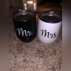 Mr & mrs wine tumbler set